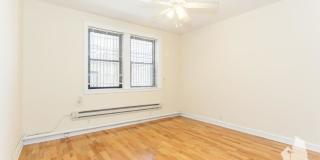 544 W Wellington Ave Gallery 3