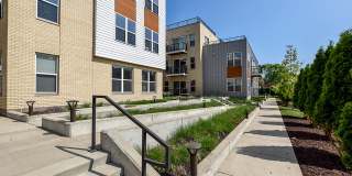 700 East Gallery 43