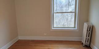 908 Reba Place Gallery 8