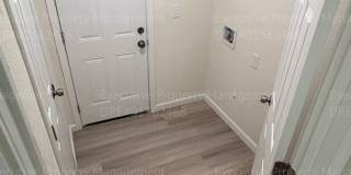 Remodeled 3-bedroom, 2-bath home near Ming Ave/ S. H St Gallery 28