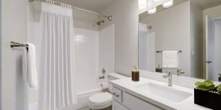 The Hamptons Gallery 10