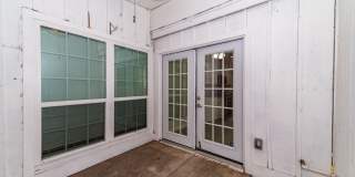 RENOVATED 2-BEDROOM TOWNHOME IN AHISD Gallery 26