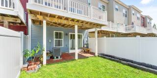 41715 MCMONAGLE Square Gallery 43