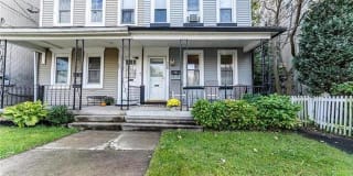 328 Franklin Street Gallery 1