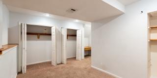 4 Bed home in Olathe- Quick access to I-35 Gallery 31