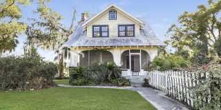 625 Washington Ave Gallery 1