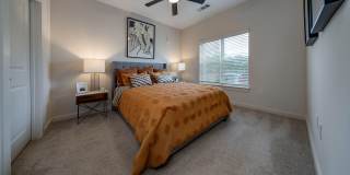 Cove at Covington Center - Apartments & Townhomes Gallery 18