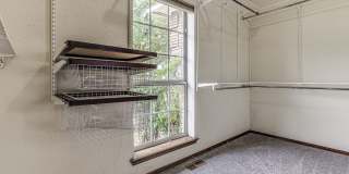 Spacious Home + East Edmond + 4 bedrooms Gallery 30