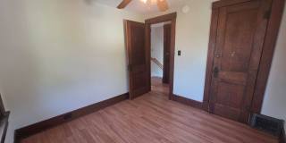 Kent 3 bedroom 1 bath Single Family Home Gallery 14