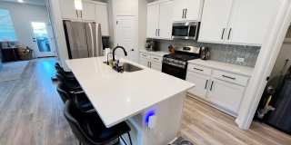 8347 SUNRISE GLN Gallery 10