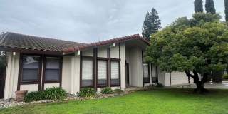 BEAUTIFUL 4 BEDROOM W/POOL IN FAIR OAKS!! Gallery 1