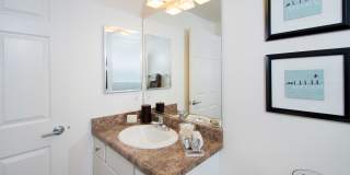 Avila Apartment Homes Gallery 23