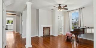 1906 Vine Street Gallery 4