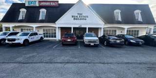 8222 SCHULTZ Road Gallery 1