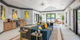 Southpoint Crossing Gallery 7