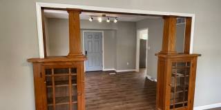 Charming 3 bedroom, 2 bathroom home in the heart of Des Moines, IA Charming 3 bedroom, 2 bathroom home in the heart of Des Moines, IA Gallery 3