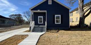 1214 S Schiller St Gallery 1