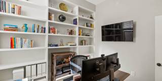 Logan Circle Condo Gallery 15