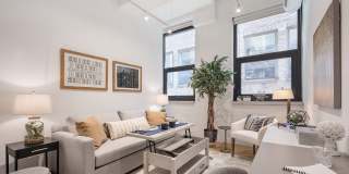 Imprint Gallery 17