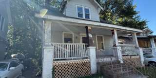 327 E Stuart Ave Gallery 1