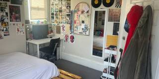 PRELEASE: Spacious 6+ bdrm/2 bath in York Neighborhood Gallery 14