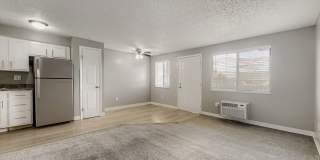 Parkwood Plaza Gallery 30