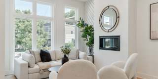 Salemtown Townhome Near Downtown | Screened Patio, Fenced Yard & 2 Parking Spaces Gallery 8