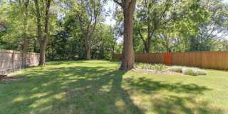 Charming 2 Bedroom Home in Normal Gallery 31
