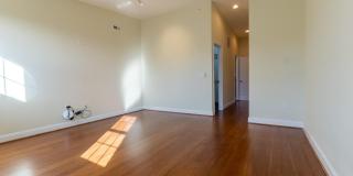 235 W JEFFERSON Street Gallery 11
