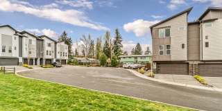 Modern Tri-Level 4BD/3.5BTH Townhouse in Lynnwood for Rent! Pet Friendly! Gallery 33