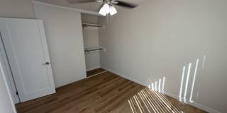 382 Gallery 25