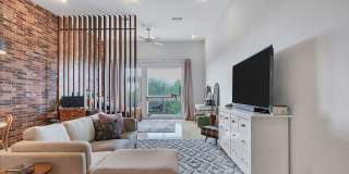 2931 E 12th Street #306 Gallery 4