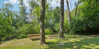 Rochester Square Gallery 40