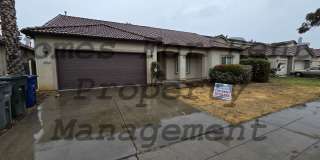 Immaculate 3 Bedroom 2 Bath Home Immaculate 3 Bedroom 2 Bath Home Gallery 1