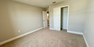 Heritage Oaks gated community 3/2.5/2 Townhome Gallery 41