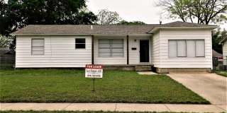 Available NOW!!!! Gorgeous 1 story, 4 bedroom, 1 bath home with a fenced yard and storage building in the backyard. This home has wood look flooring in the bedrooms, hall and family room. Tile flooring in the kitchen, dining, laundry and bathroom. Gorgeou Gallery 1