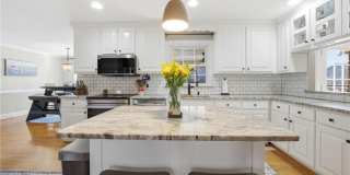 1137 Kingsbury DR Gallery 14