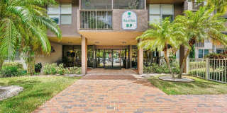777 S Federal Hwy Gallery 1