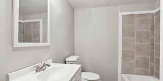 Large 3BR/2BA Near Downtown Savannah Home For Rent Gallery 16