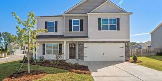 STUNNING HOME IN ELGIN'S WALNUT CREEK Gallery 1