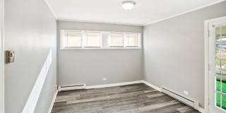 17306 Holmes Avenue Gallery 7