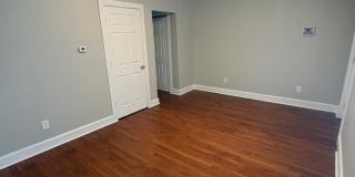 Adorable 1 Bedroom home Fountain Square Gallery 12