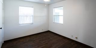 120 E Cullumber Ave Gallery 18