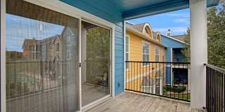 Woodland Park Gallery 17