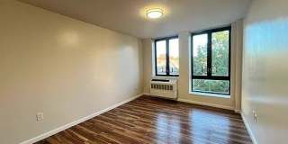 2763 Morris Avenue Gallery 1