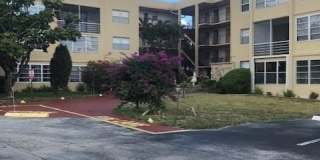 2801 Somerset Drive Gallery 1