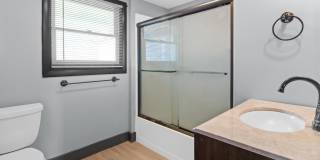 808 E FORT Avenue Gallery 24