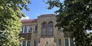 Charming Brick Historic Apartment in the Heart of Vibrant Hamline-Midway Gallery 9