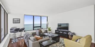2800 N Lake Shore Drive Gallery 2