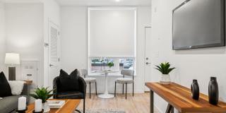 The Gio Gallery 32